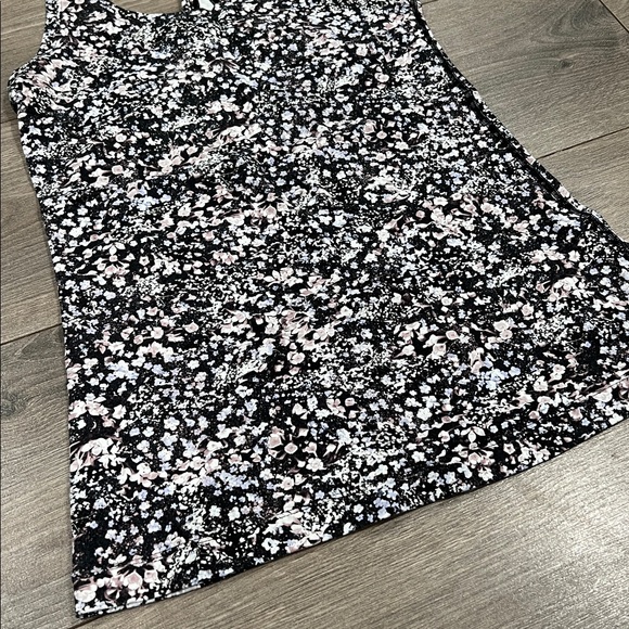 Lululemon Align Racerback Tank - Picture 4 of 9